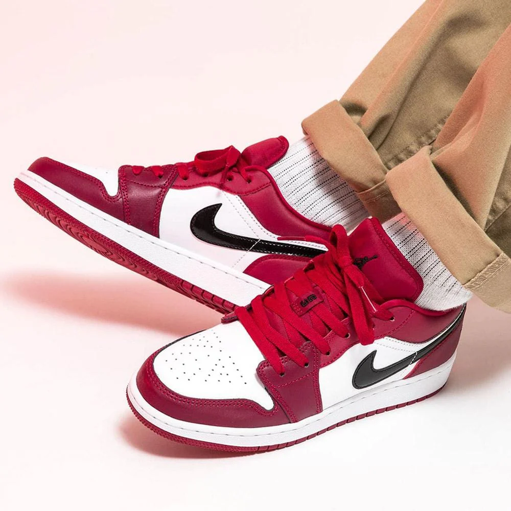 Air Jordan 1 Low GS 'Noble Red' - Image 7