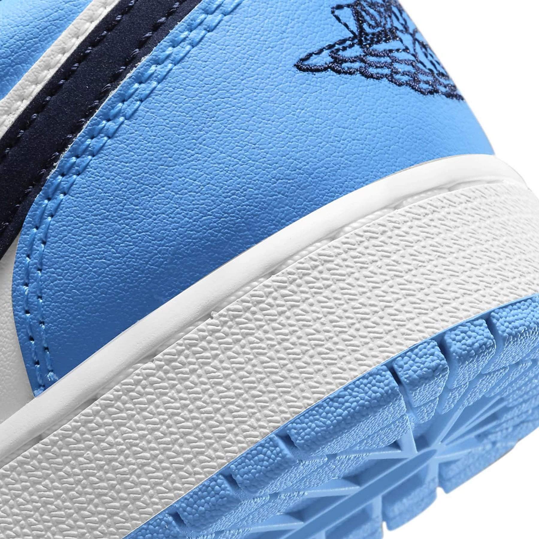 Air Jordan 1 Low GS 'UNC' - Image 7