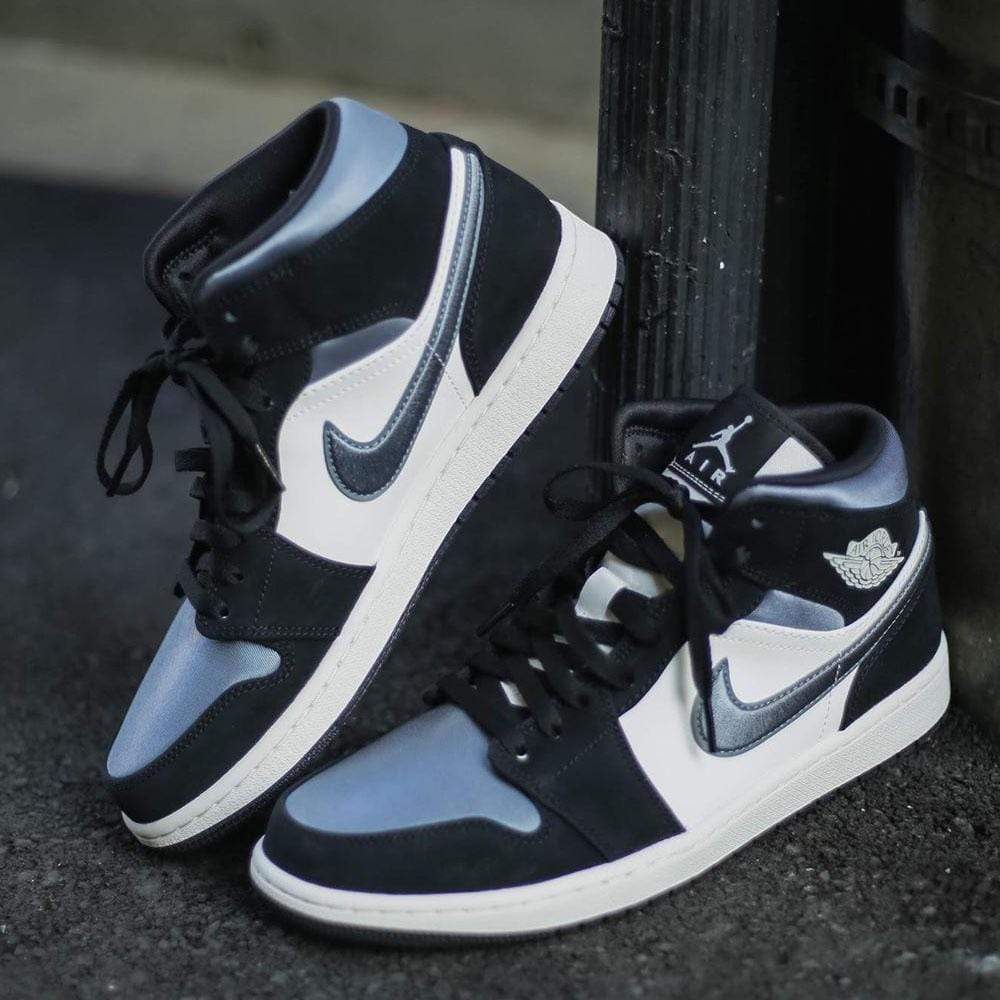 Air Jordan 1 Mid SE 'Satin Smoke Grey' - Image 6