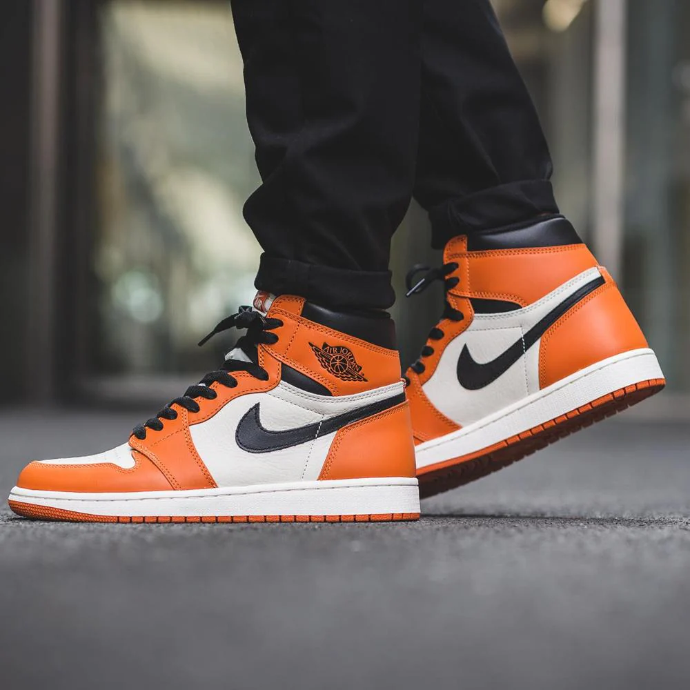 Air Jordan 1 Retro High OG (GS) Reverse Shattered Backboard - Image 3