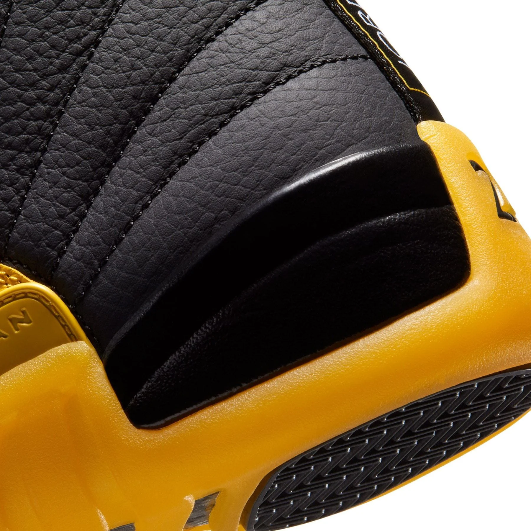 Air Jordan 12 Retro 'University Gold' - Image 7