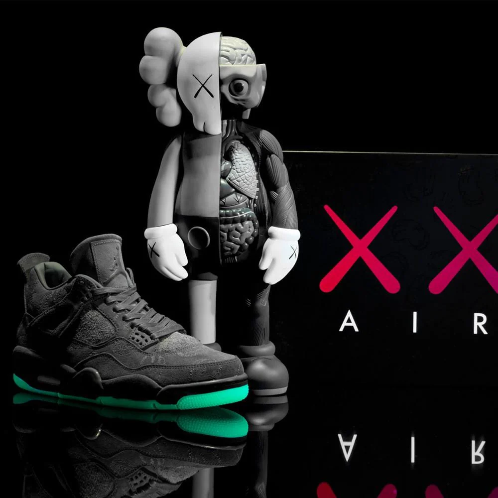 KAWS x Air Jordan 4 Retro 'Cool Grey & White' - Image 7