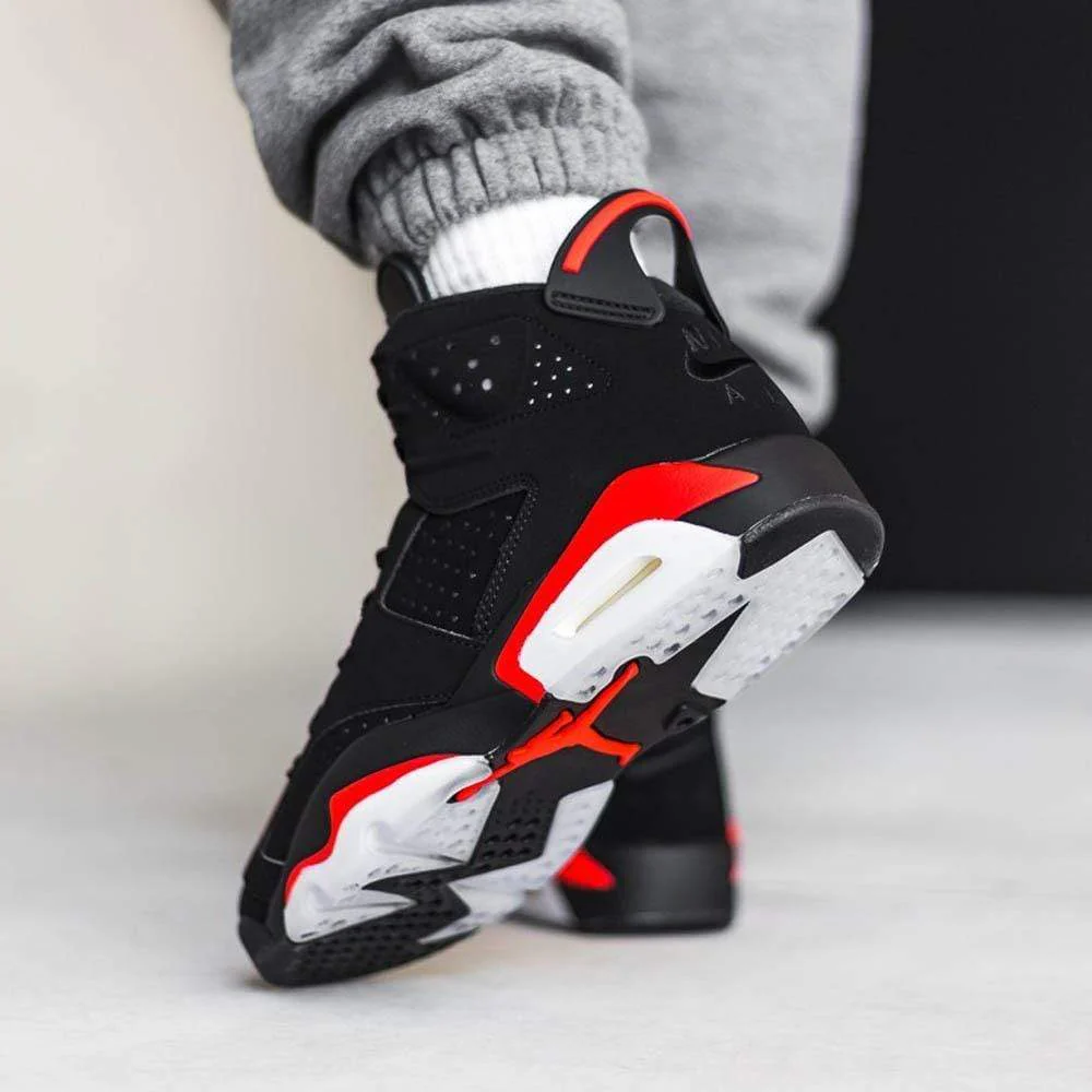 Air Jordan 6 Infrared Retro 2019 - Image 5