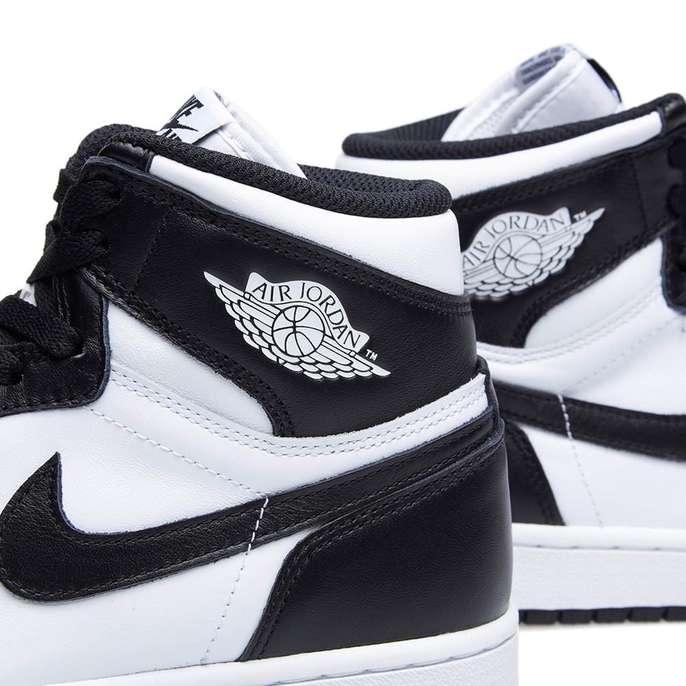AIR JORDAN 1 RETRO HI OG 'BLACK-WHITE' - Image 6