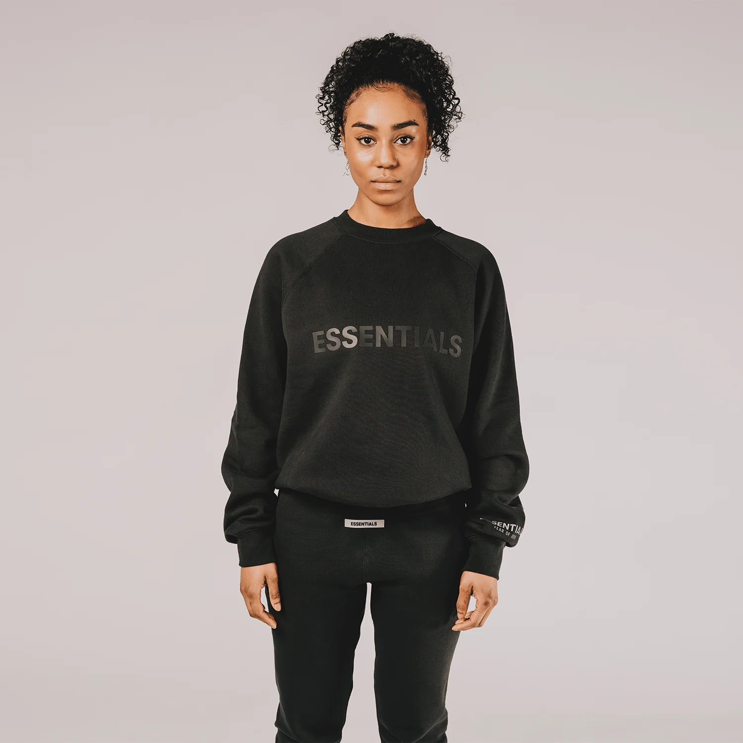 FEAR OF GOD ESSENTIALS 3D Silicon Applique Crewneck Dark Slate/Stretch Limo/Black - Image 3