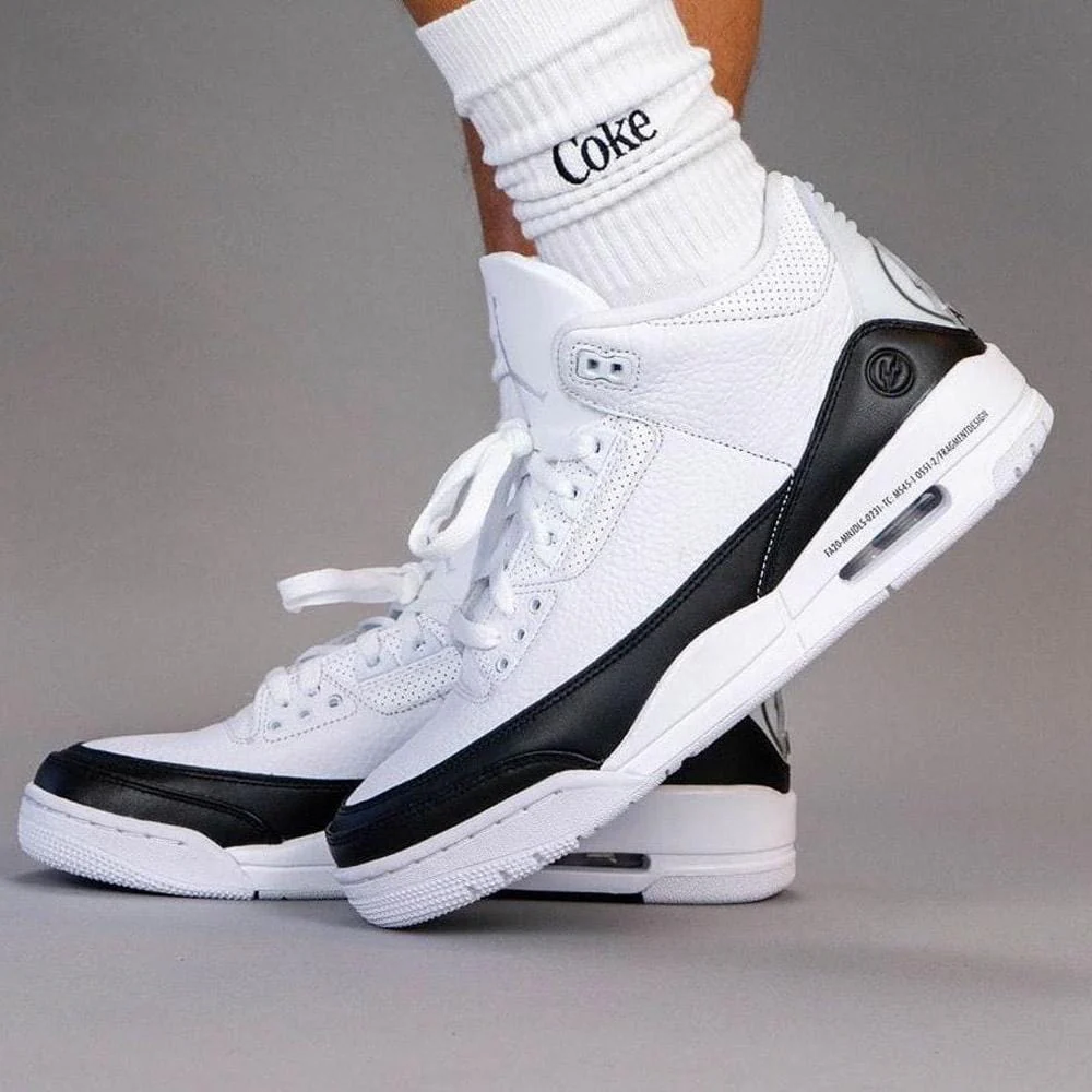 Fragment Design x Air Jordan 3 Retro SP 'White' - Image 7