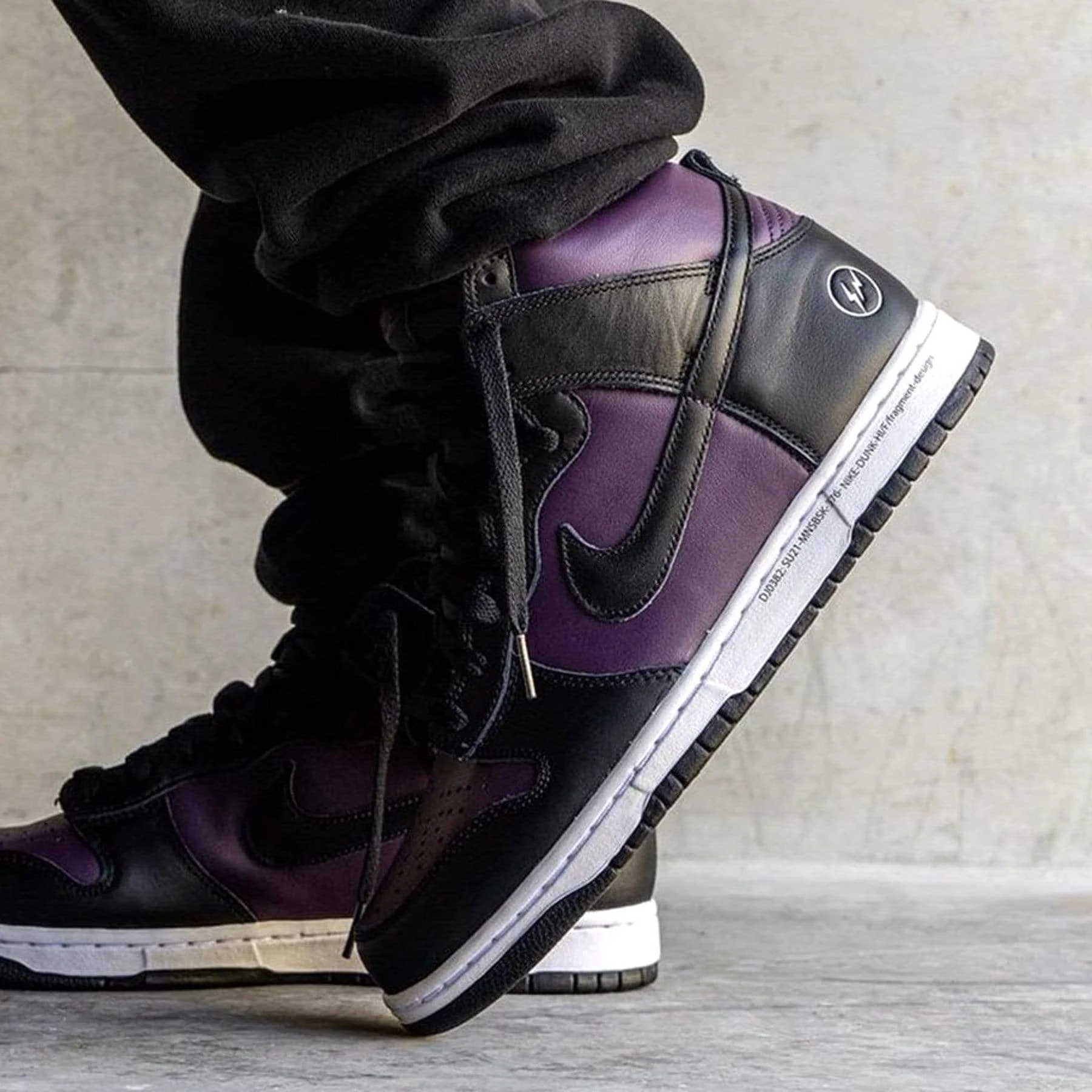 Fragment Design x Nike Dunk High ‘Beijing’ - Image 6