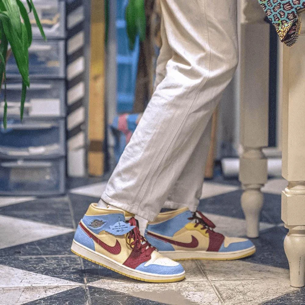 Maison Chateau Rouge x Air Jordan 1 Mid SE 'Fearless' - Image 6