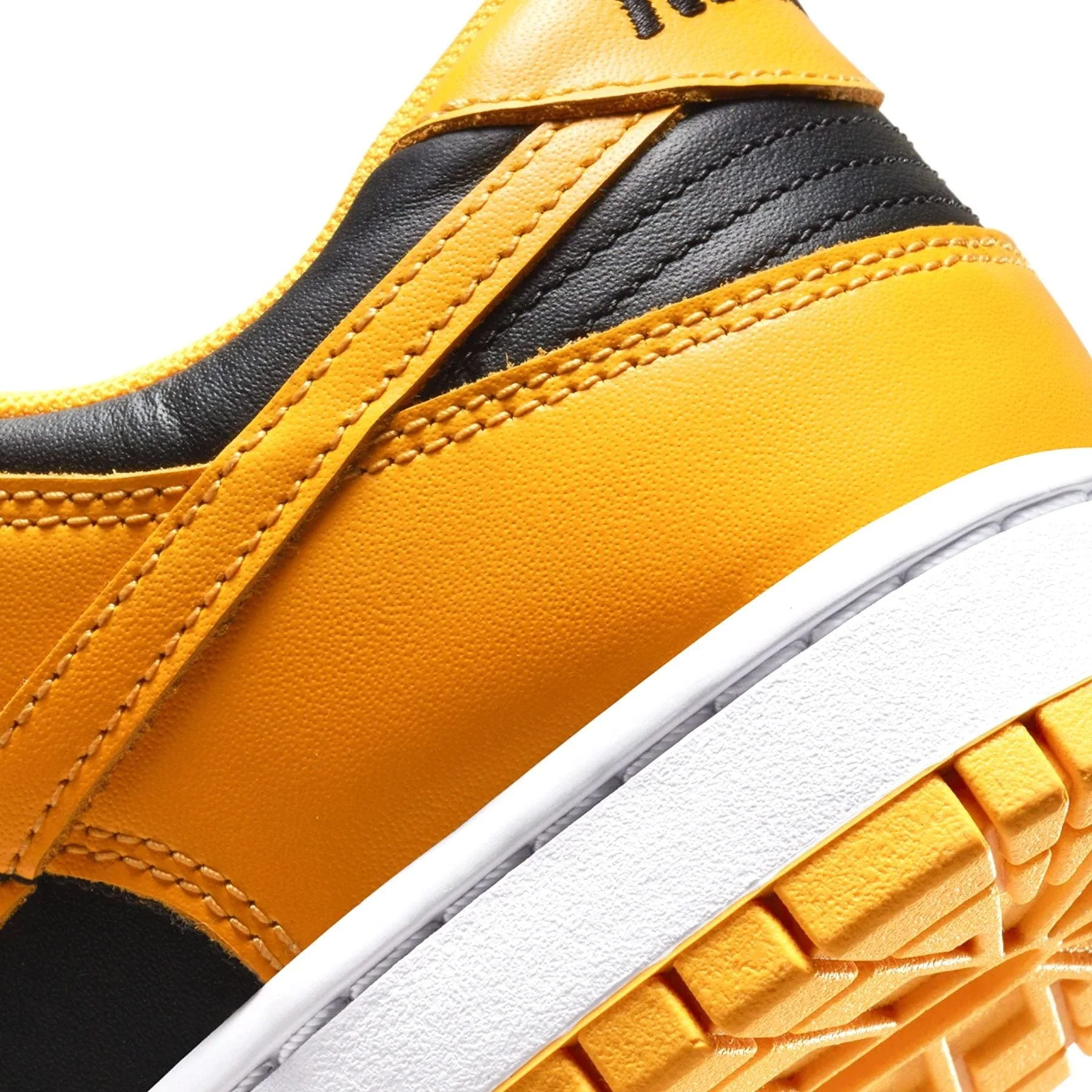 Nike Dunk Low 'Goldenrod' - Image 7