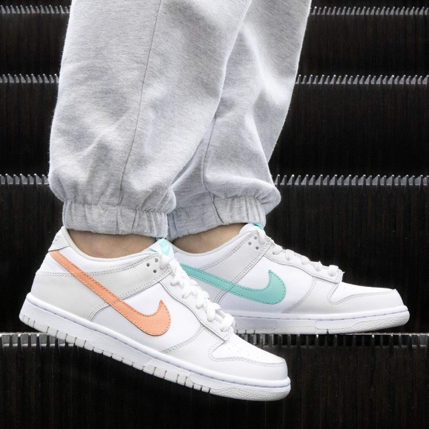 Nike Dunk Low GS ‘Tropical Twist’ - Image 7