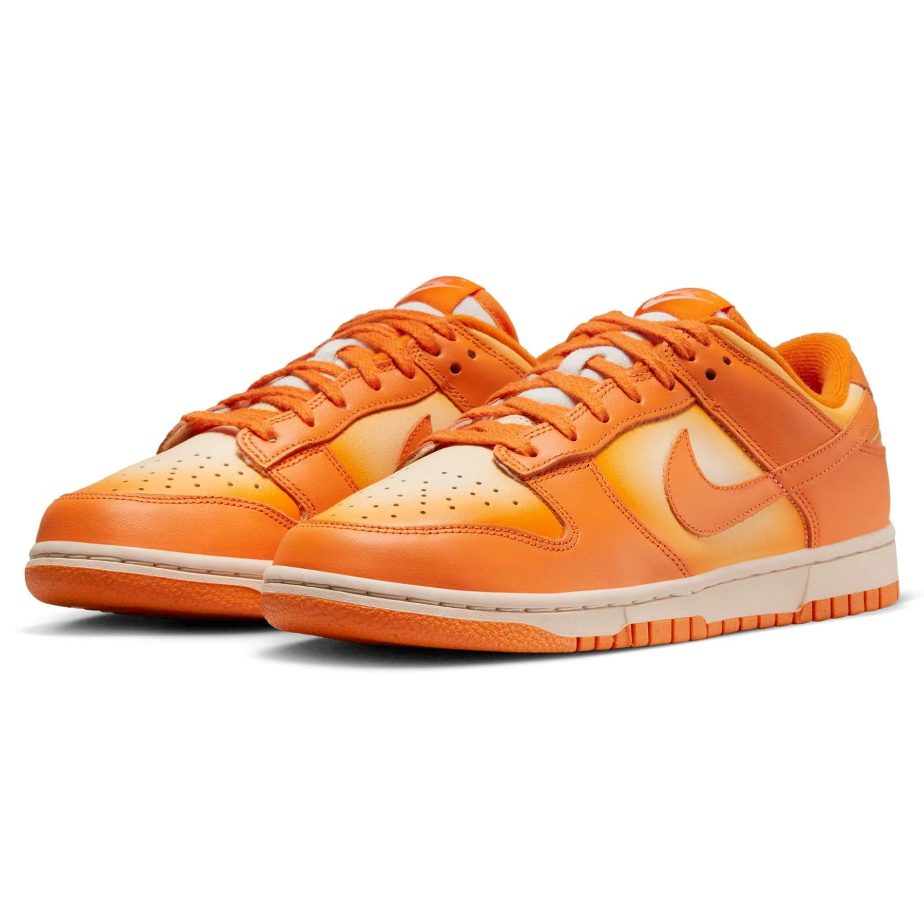 Nike Dunk Low Wmns 'Magma Orange' - Image 2