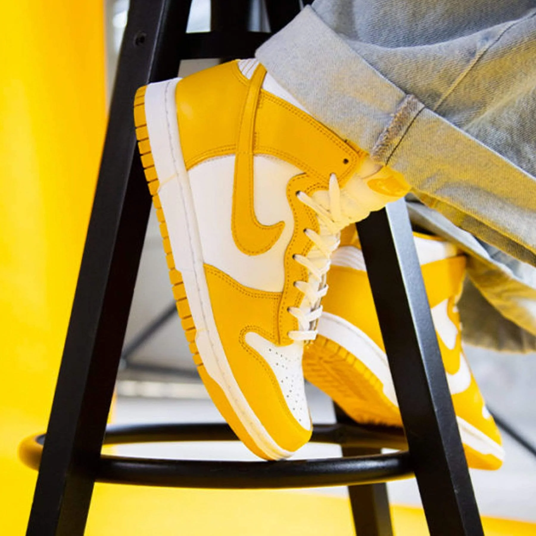 Nike Dunk Wmns High 'Dark Sulfur' - Image 6